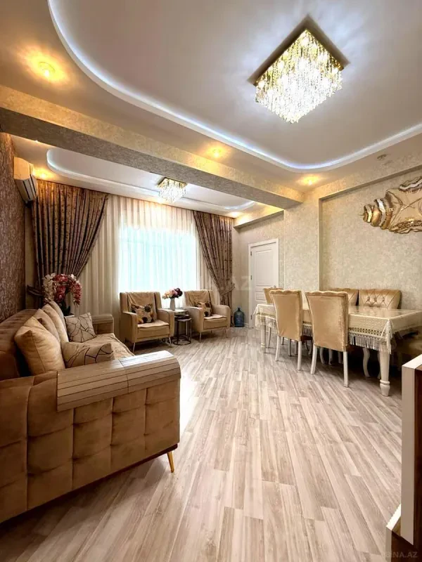 Satılır 3 otaqlı mənzil 98 m²