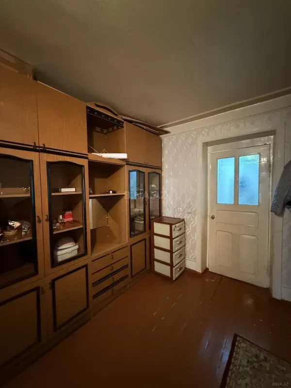 Satılır 3 otaqlı mənzil 60 m²