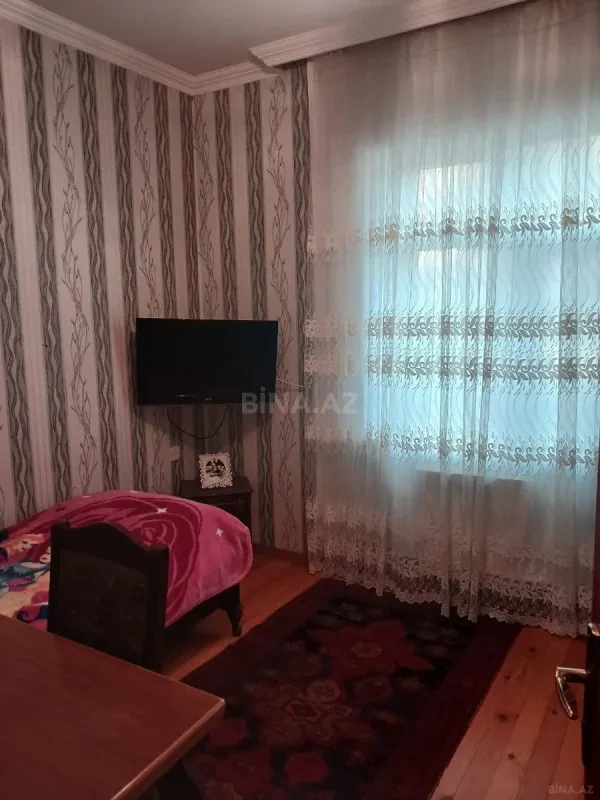 Satılır 4 otaqlı həyət evi 100 m²