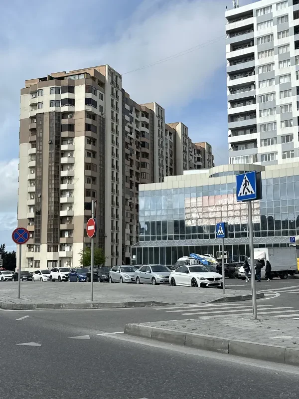 Satılır 2 otaqlı mənzil 55 m²