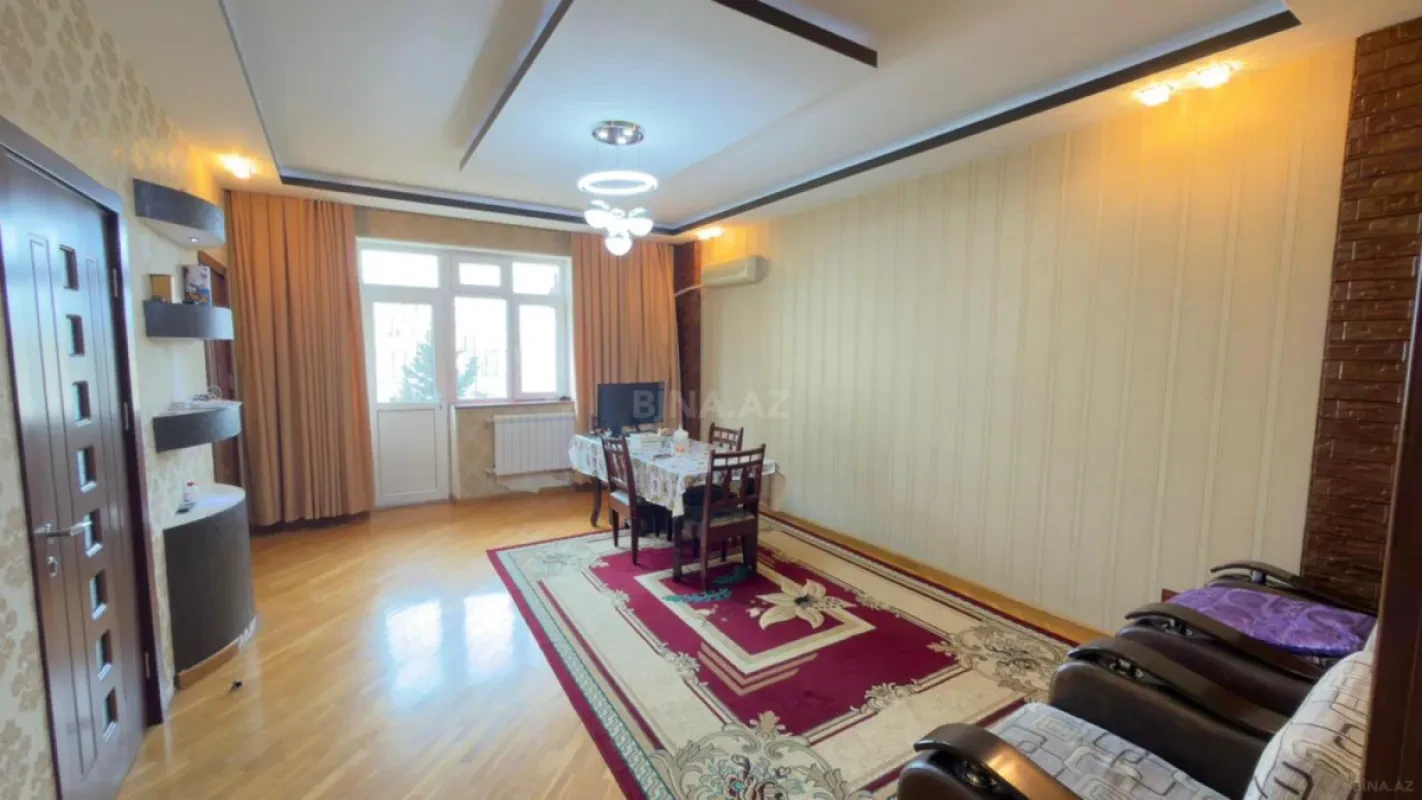 Satılır 2 otaqlı mənzil 55 m²