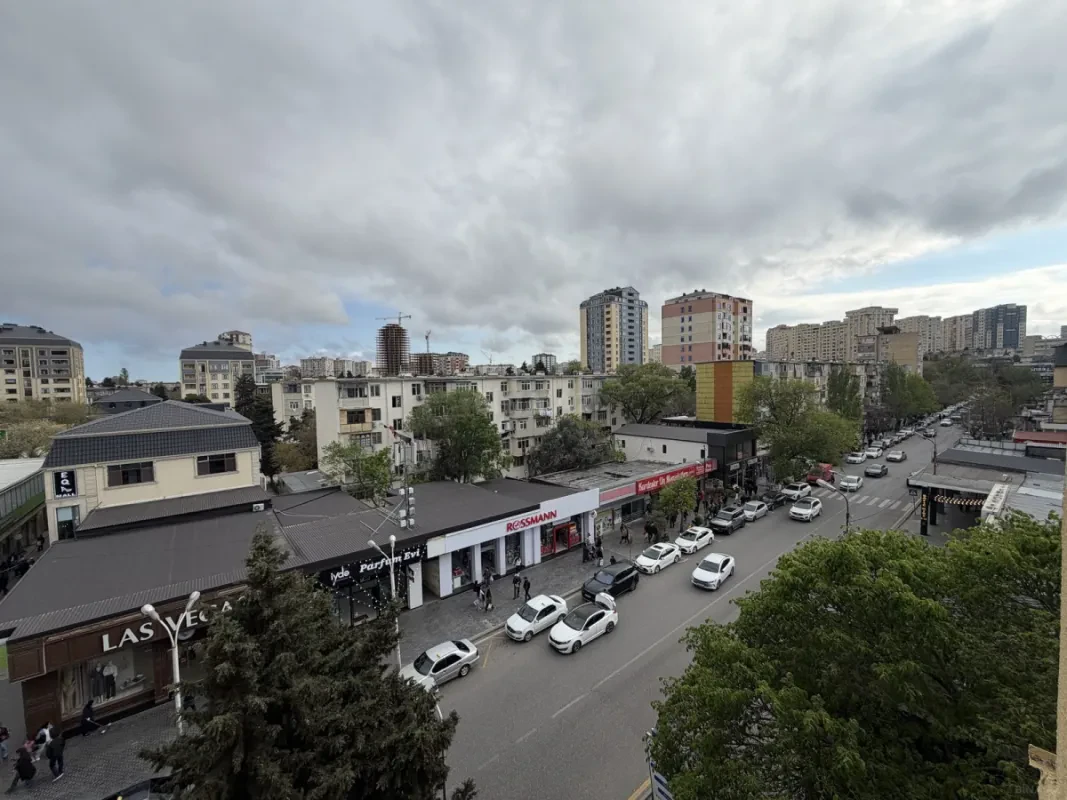 Satılır 1 otaqlı mənzil 35 m²