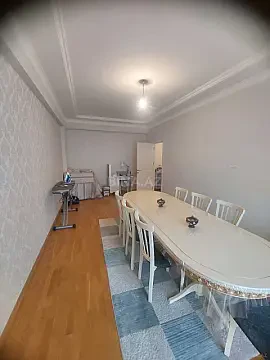 Satılır 2 otaqlı mənzil 74 m² — Bakı, İnşaatçılar 2 otaq 74.00 m²