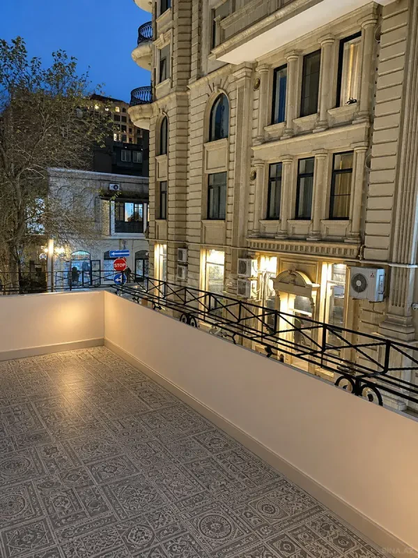 Satılır 3 otaqlı mənzil 100 m²