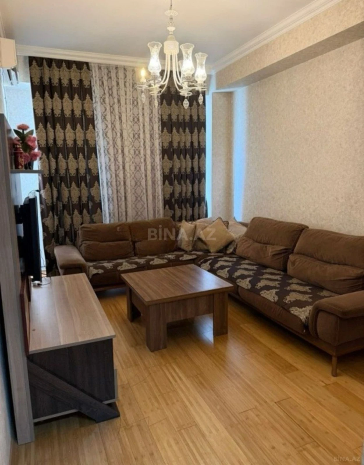 Kirayə verilir 2 otaqlı mənzil 55 m²
