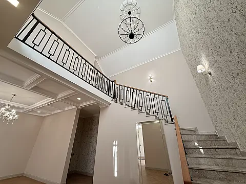 Satılır 4 otaqlı həyət evi 25 m² — Bakı, Badamdar 4 otaq 25.00 m²