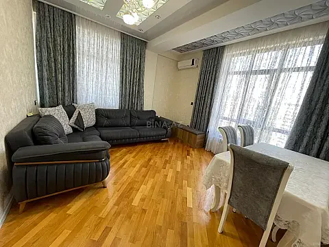 Kirayə verilir 3 otaqlı mənzil 120 m² — Bakı, İnşaatçılar 3 otaq 120.00 m²