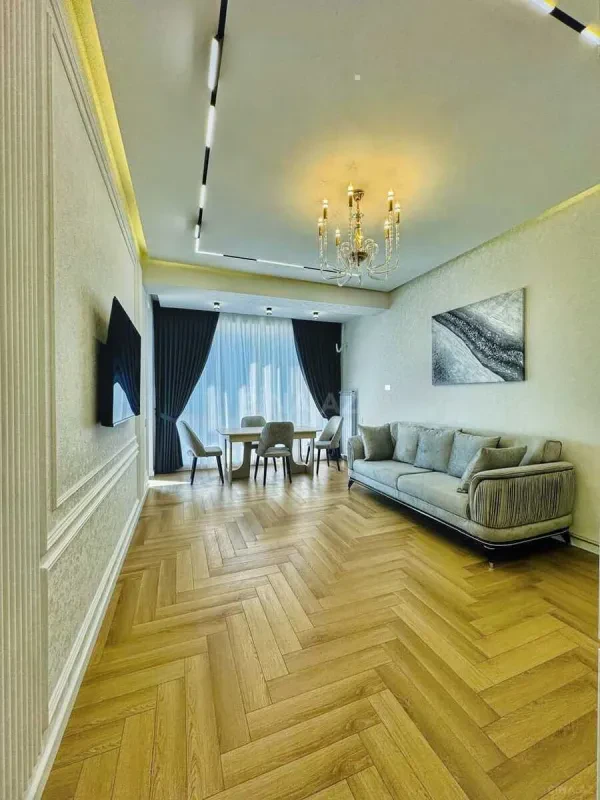Satılır 2 otaqlı mənzil 60 m²