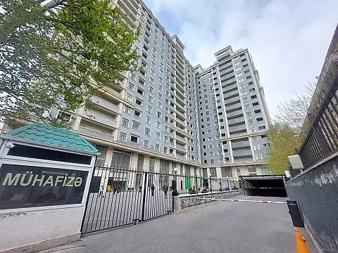 Satılır 1 otaqlı mənzil 72 m² — Bakı, 8-ci mikrorayon 1 otaq 72.00 m²