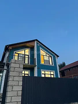 Kirayə verilir 3 otaqlı həyət evi 200 m² — Quba 3 otaq 200.00 m²