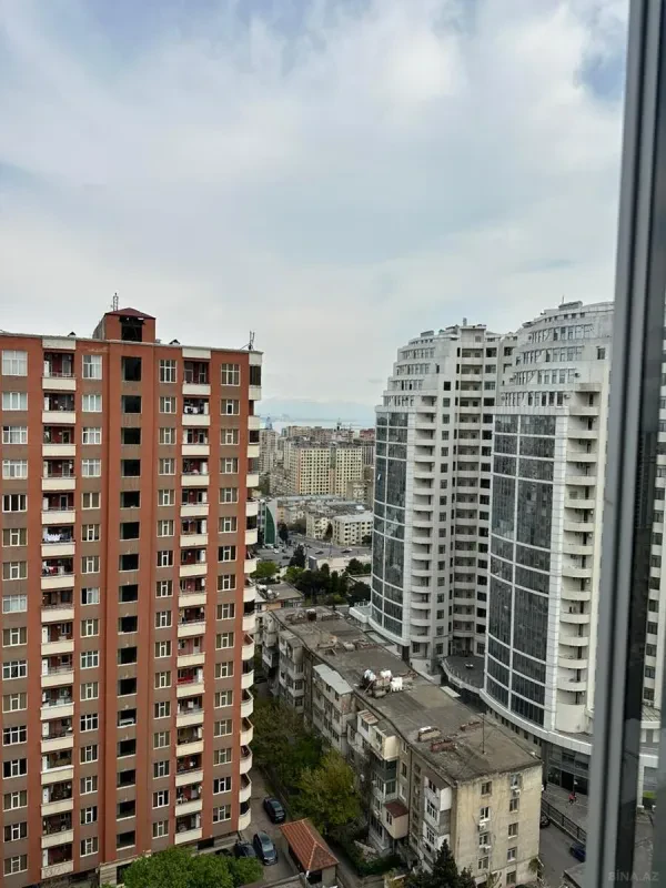 Satılır 2 otaqlı mənzil 50 m²