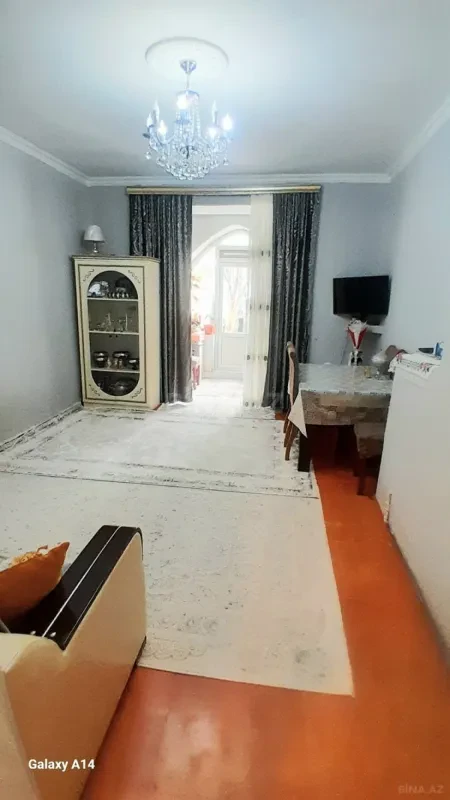 Satılır 2 otaqlı mənzil 50 m²