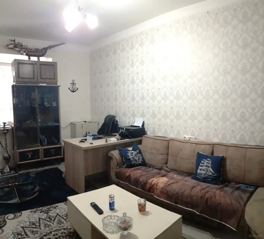 Satılır 2 otaqlı mənzil 35 m²