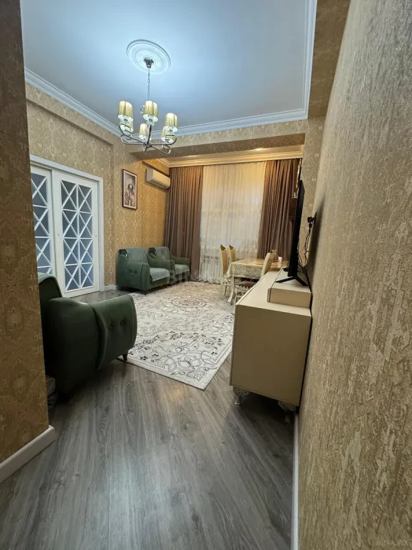 Satılır 2 otaqlı mənzil 61 m²