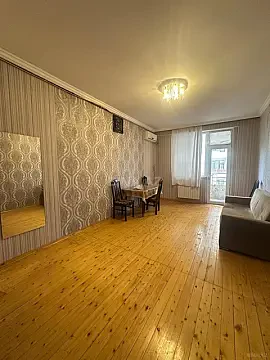 Kirayə verilir 2 otaqlı mənzil 60 m² — Bakı, 7-ci mikrorayon 2 otaq 60.00 m²