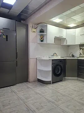 Satılır 3 otaqlı mənzil 70 m² — Bakı, İnşaatçılar 3 otaq 70.00 m²