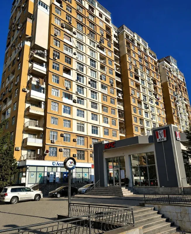 Satılır 2 otaqlı mənzil 90 m²