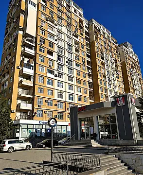 Satılır 2 otaqlı mənzil 90 m² — Bakı, Həzi Aslanov qəs. 2 otaq 90.00 m²