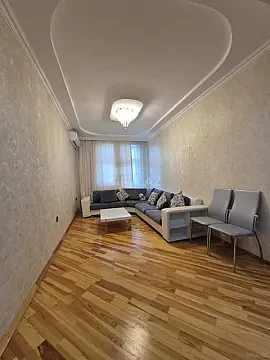 Satılır 2 otaqlı mənzil 82 m² — Bakı, İnşaatçılar 2 otaq 82.00 m²