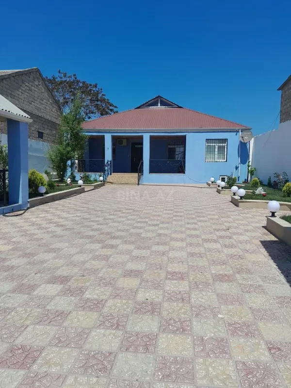Kirayə verilir 5 otaqlı həyət evi 140 m²