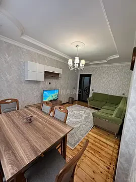 Satılır 2 otaqlı mənzil 70 m² — Bakı, Həzi Aslanov qəs. 2 otaq 70.00 m²