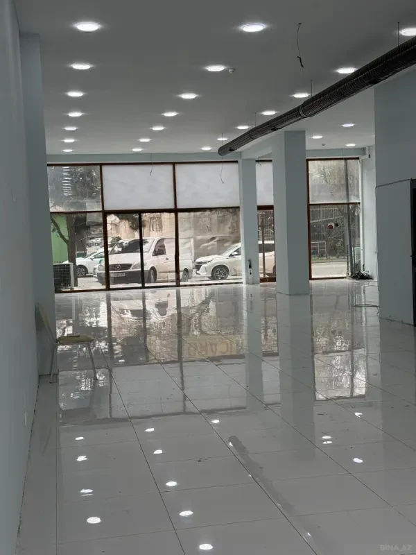 Kirayə verilir obyekt 200 m²
