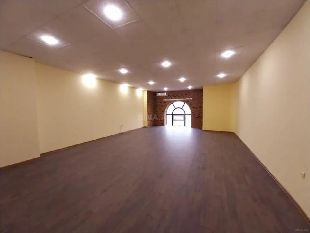 Kirayə verilir 5 otaqlı ofis 220 m²