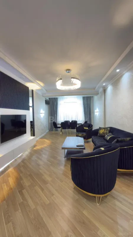 Kirayə verilir 2 otaqlı mənzil 100 m²