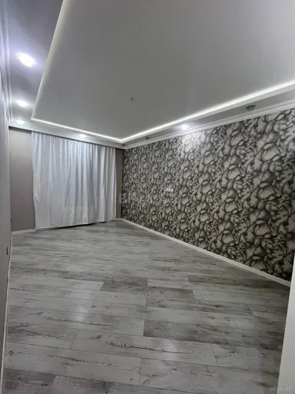 Kirayə verilir 4 otaqlı mənzil 160 m²