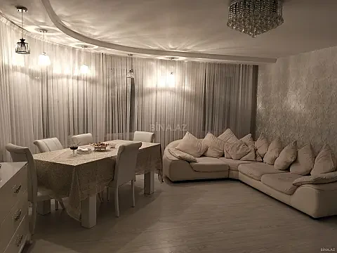 Satılır 3 otaqlı mənzil 95 m² — Bakı, İnşaatçılar 3 otaq 95.00 m²