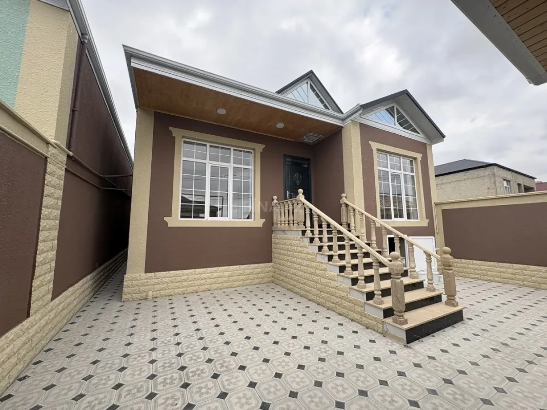 Satılır 4 otaqlı həyət evi 80 m²