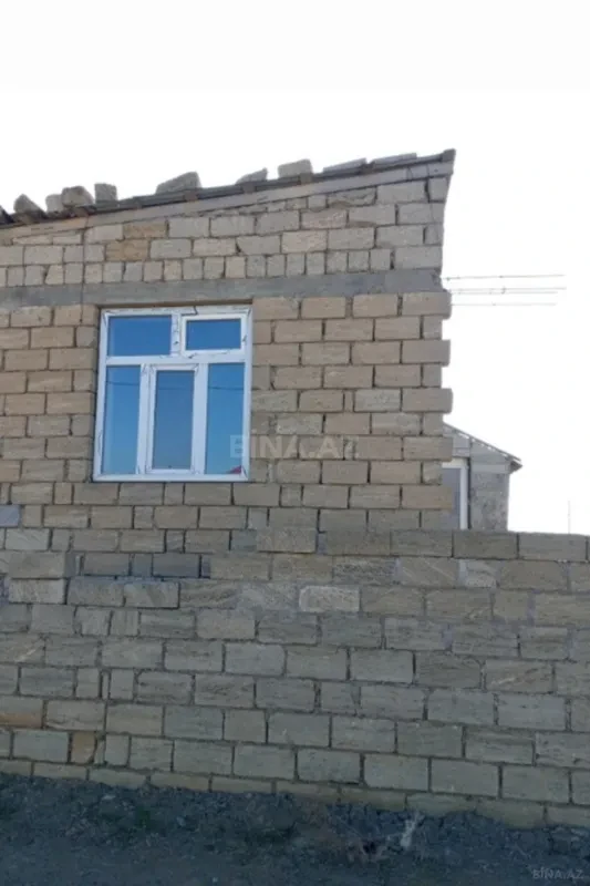 Satılır 2 otaqlı həyət evi 90 m²