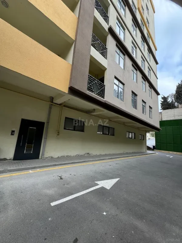 Satılır 3 otaqlı mənzil 123 m²