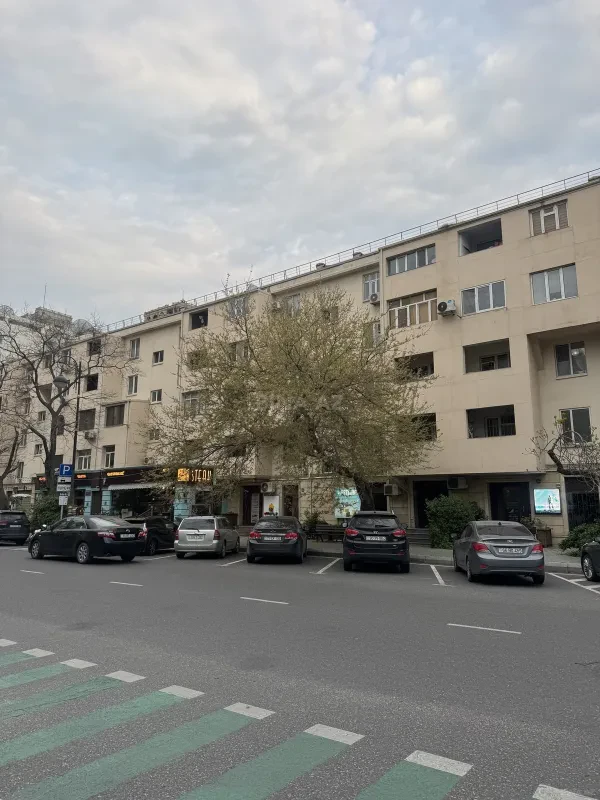 Kirayə verilir 3 otaqlı mənzil 80 m²