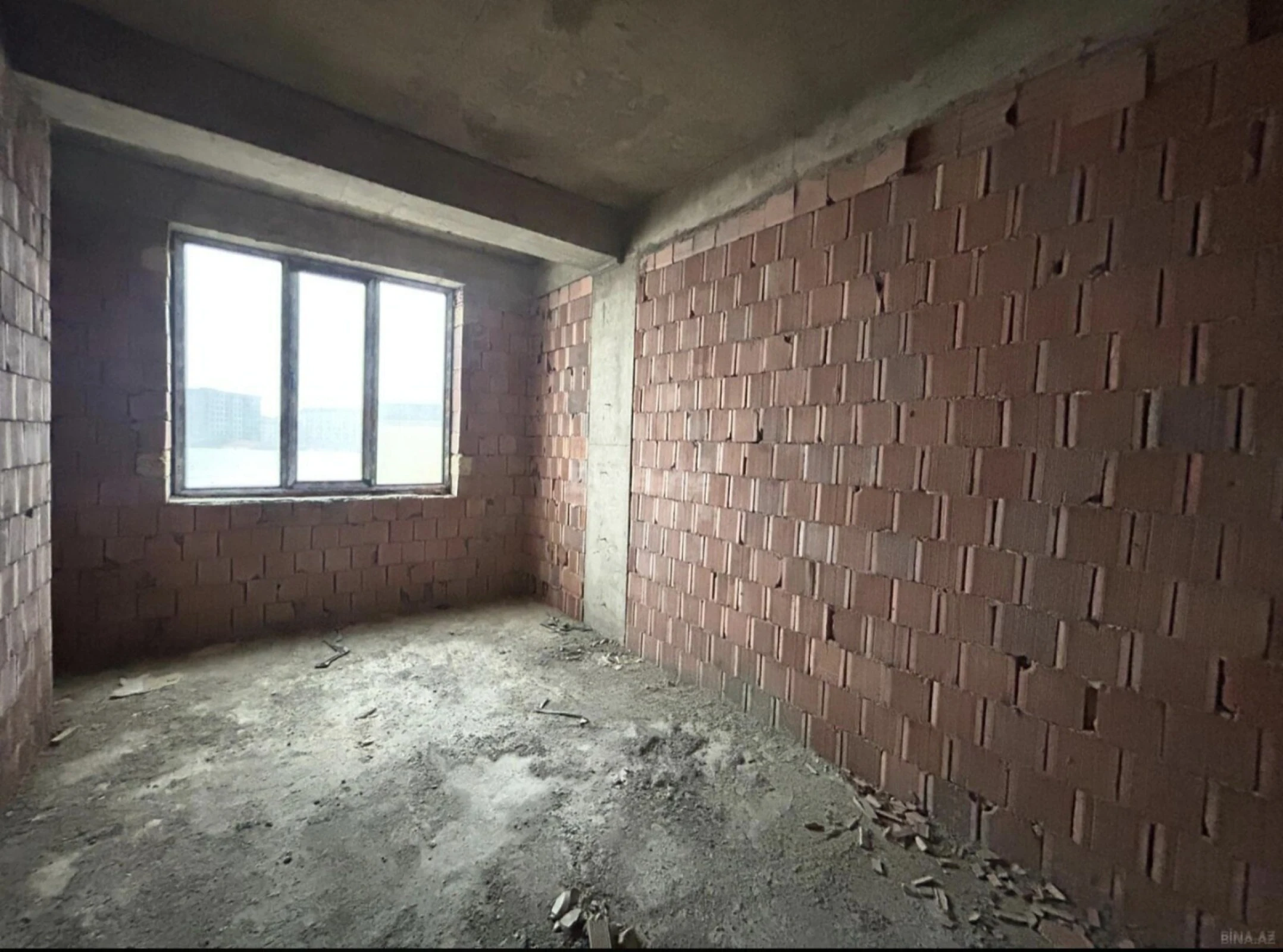 Satılır 2 otaqlı mənzil 48 m²