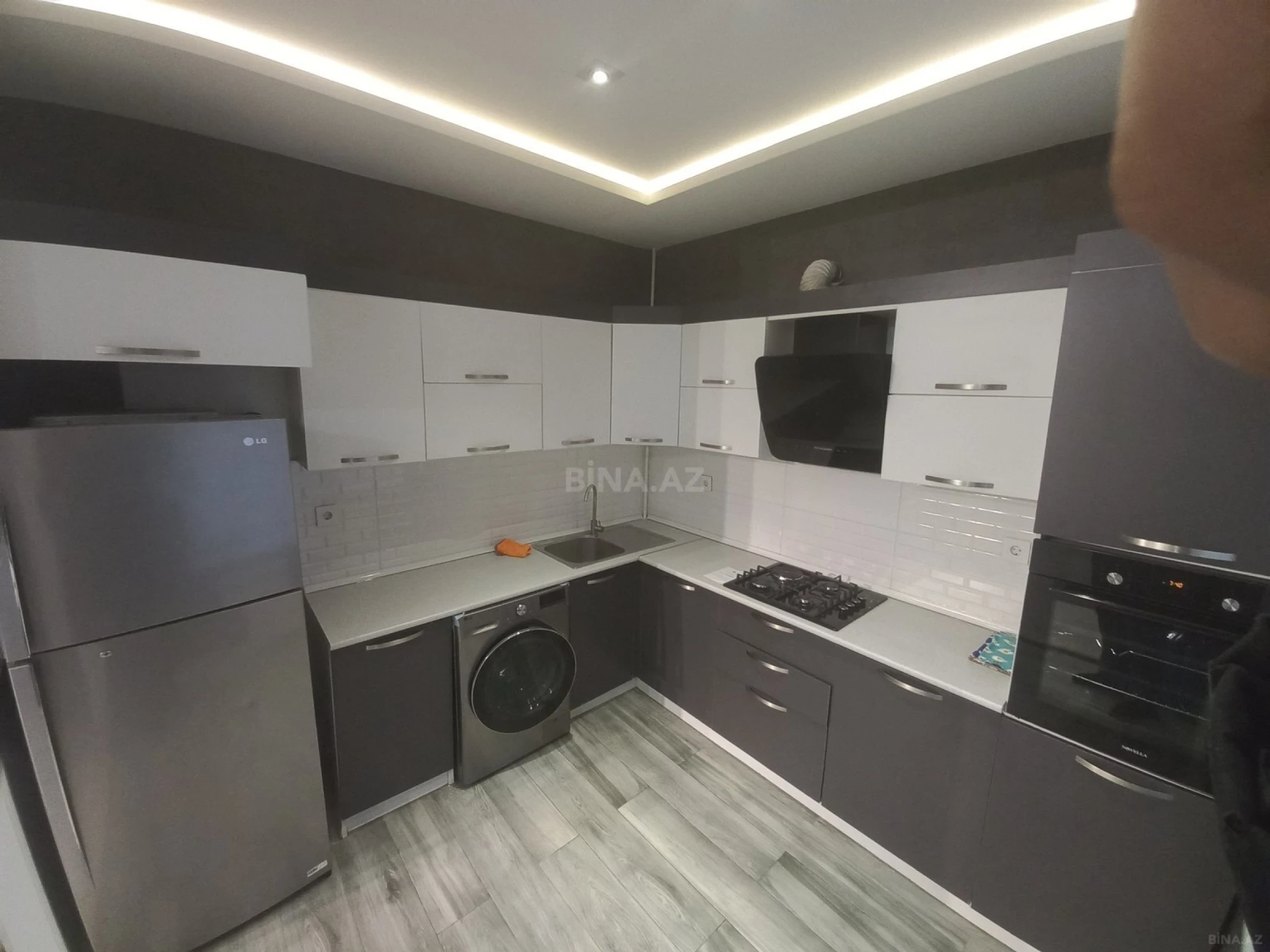 Kirayə verilir 3 otaqlı mənzil 80 m²
