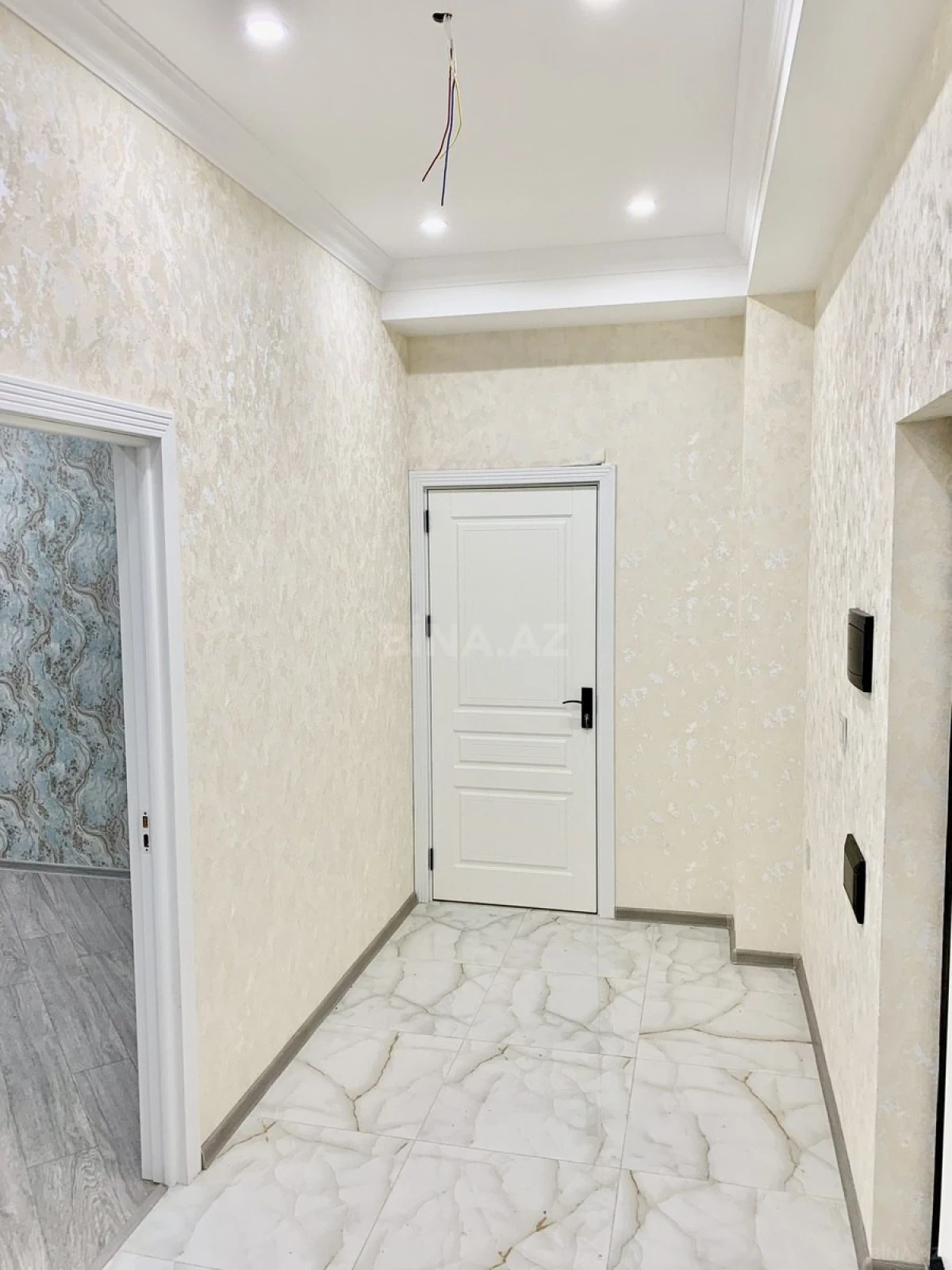 Satılır 3 otaqlı mənzil 84.6 m²
