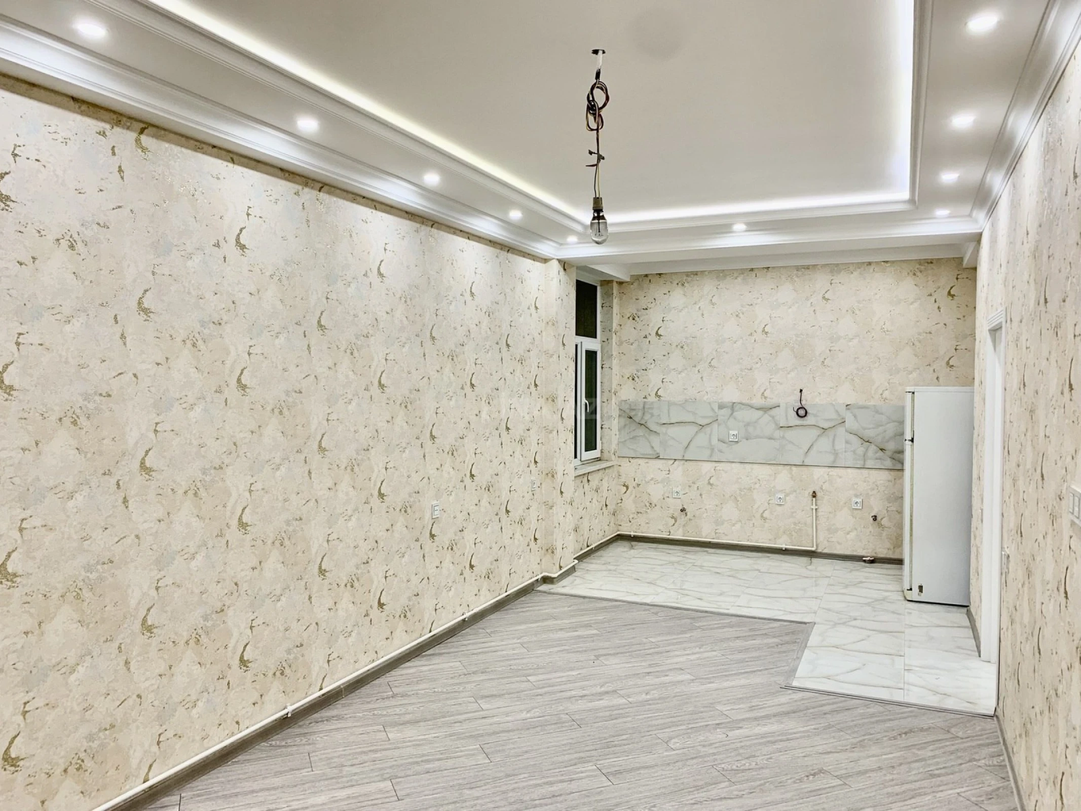 Satılır 3 otaqlı mənzil 84.6 m²