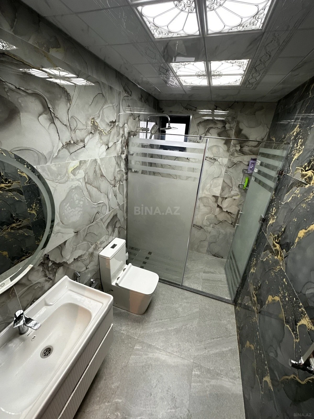 Satılır 2 otaqlı mənzil 63 m²