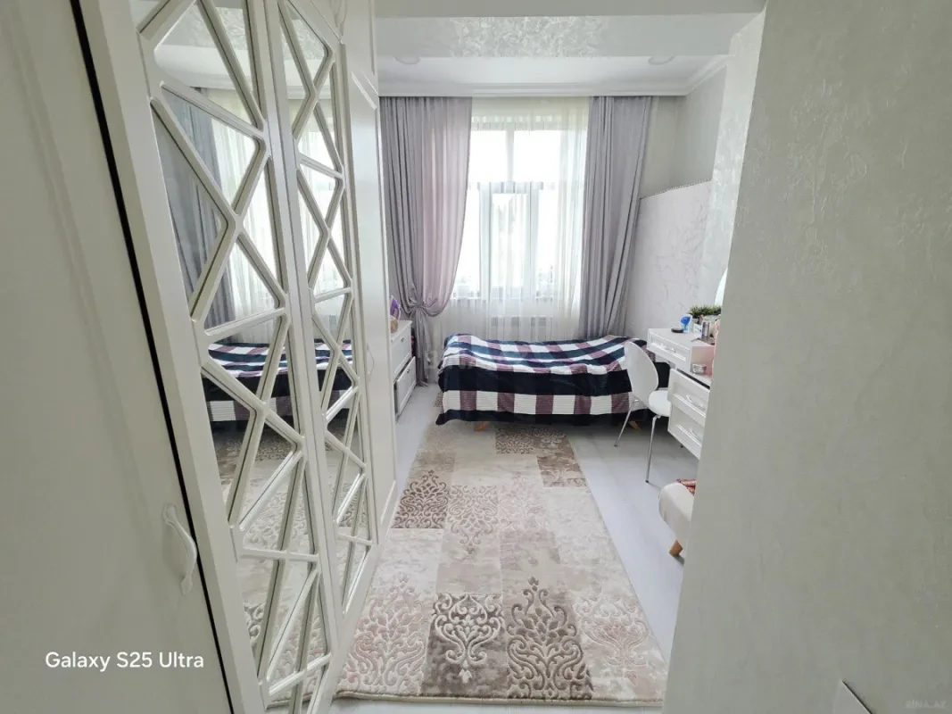 Satılır 2 otaqlı mənzil 60 m²