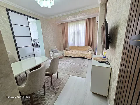 Satılır 2 otaqlı mənzil 60 m² — Bakı, Memar Əcəmi yanı 2 otaq 60.00 m²