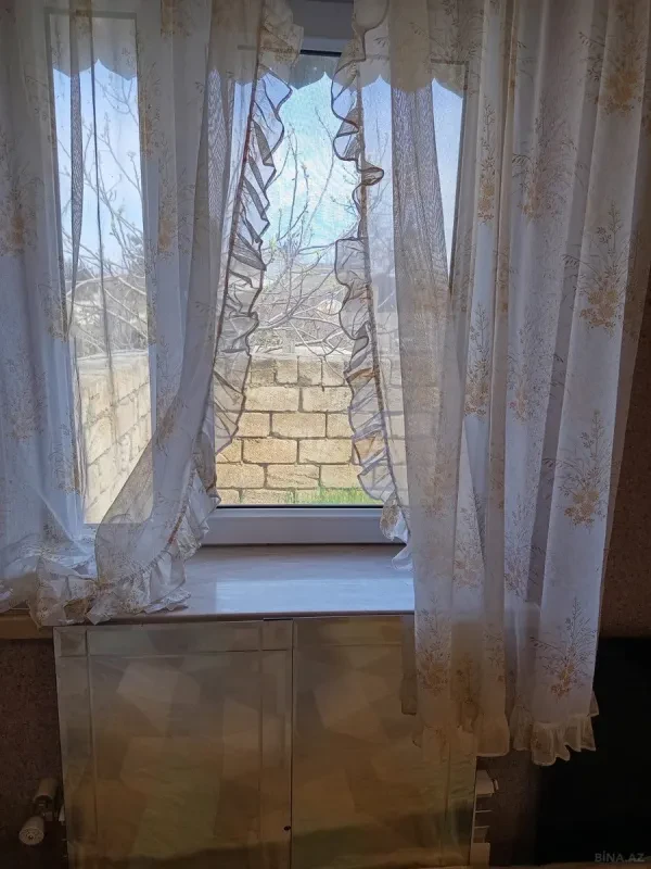 Satılır 2 otaqlı həyət evi 50 m²