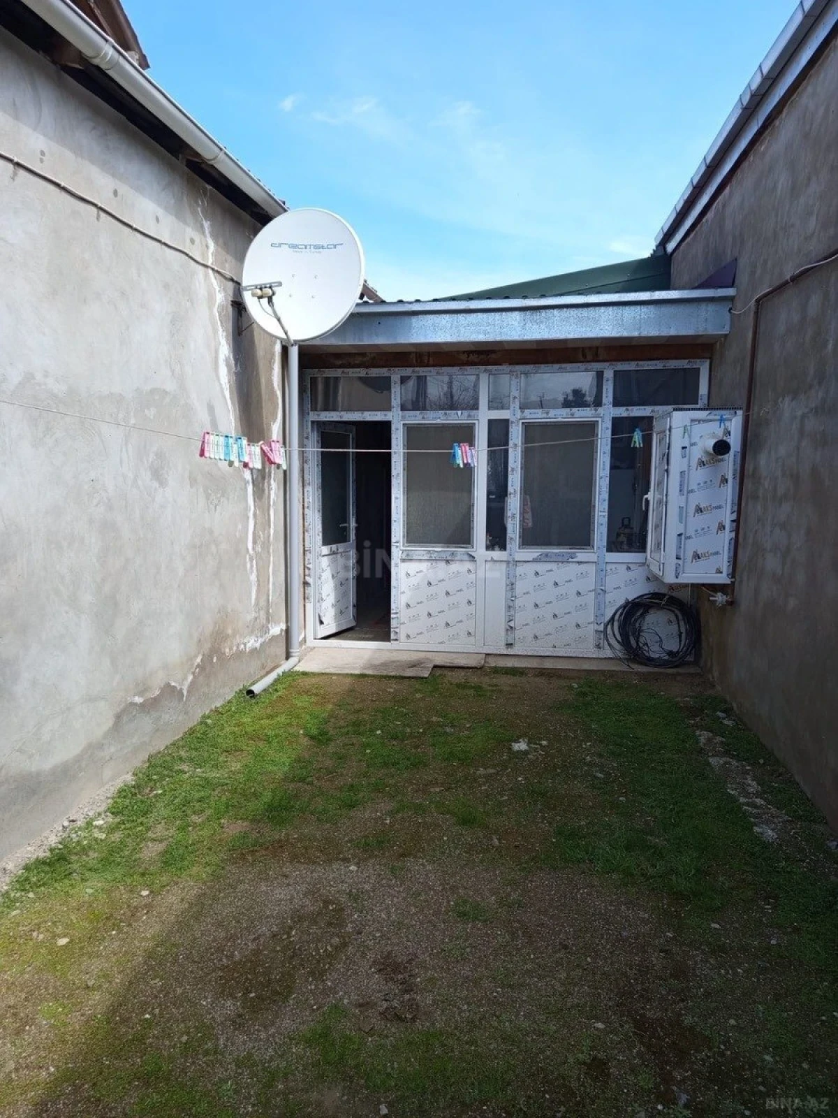 Satılır 2 otaqlı həyət evi 50 m²
