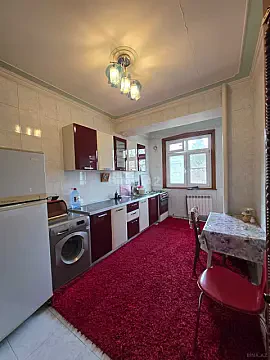 Kirayə verilir 4 otaqlı mənzil 100 m² — Bakı, Nərimanov 4 otaq 100.00 m²