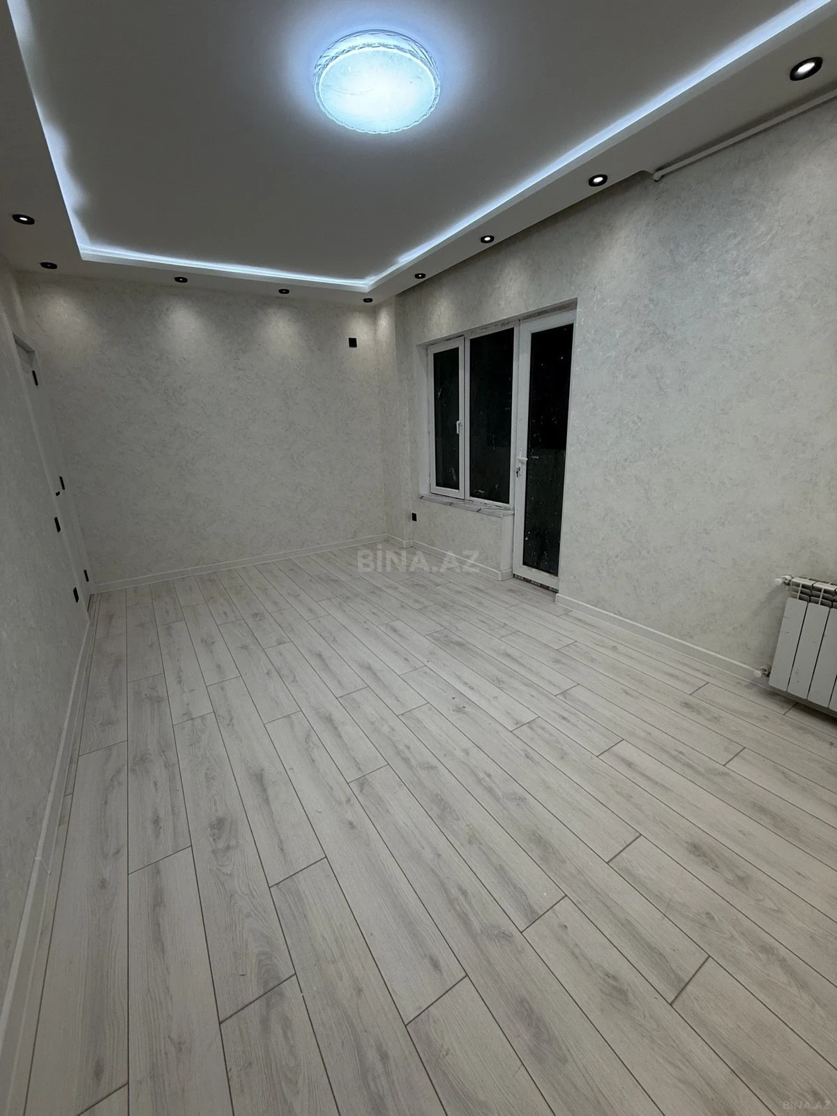 Satılır 2 otaqlı mənzil 47 m²