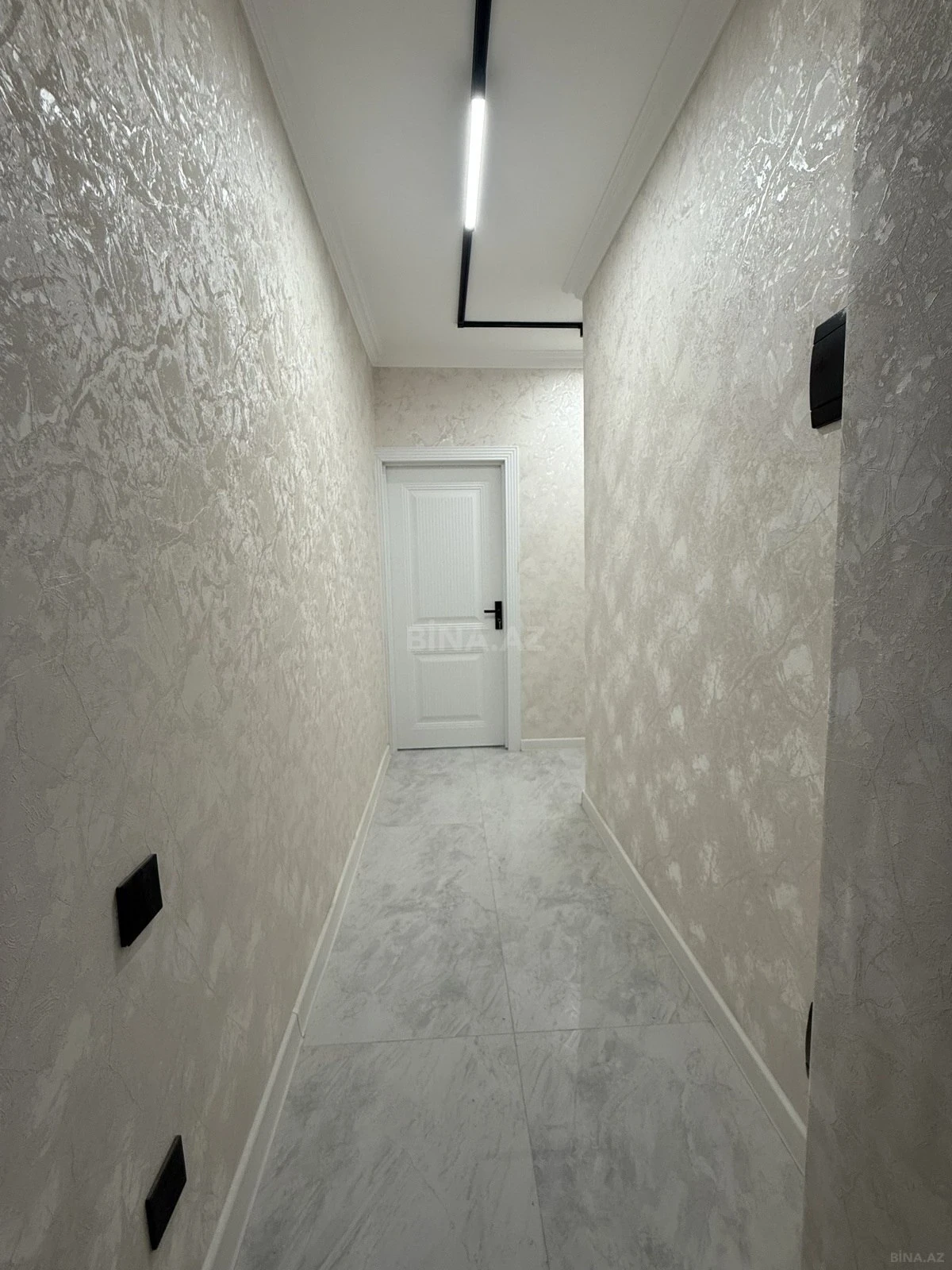 Satılır 2 otaqlı mənzil 47 m²