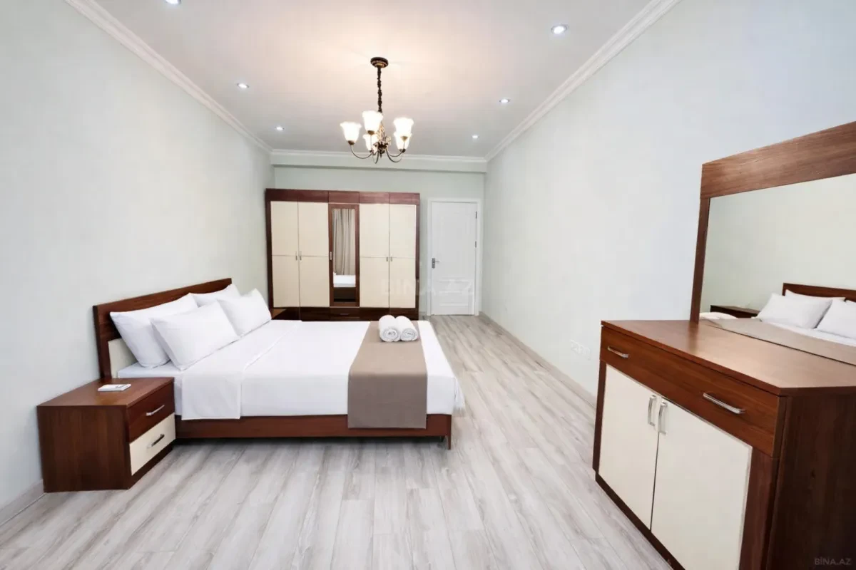 Kirayə verilir 3 otaqlı mənzil 110 m²