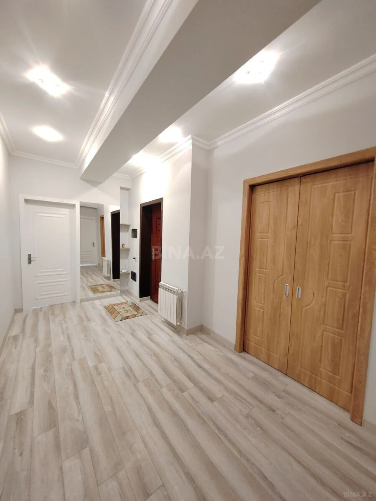 Kirayə verilir 3 otaqlı mənzil 110 m²