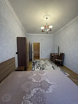 Kirayə verilir 2 otaqlı mənzil 85 m²