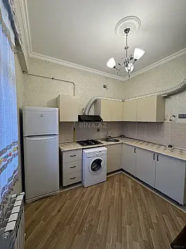Kirayə verilir 2 otaqlı mənzil 85 m²